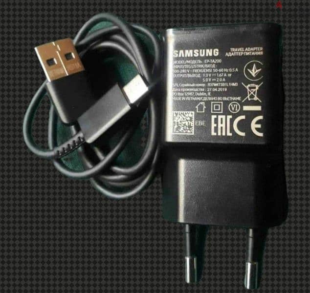 شاحن بالوصله Samsung ttpece فاست charger سريع الشحن ال 18 وات فيتنامي 1