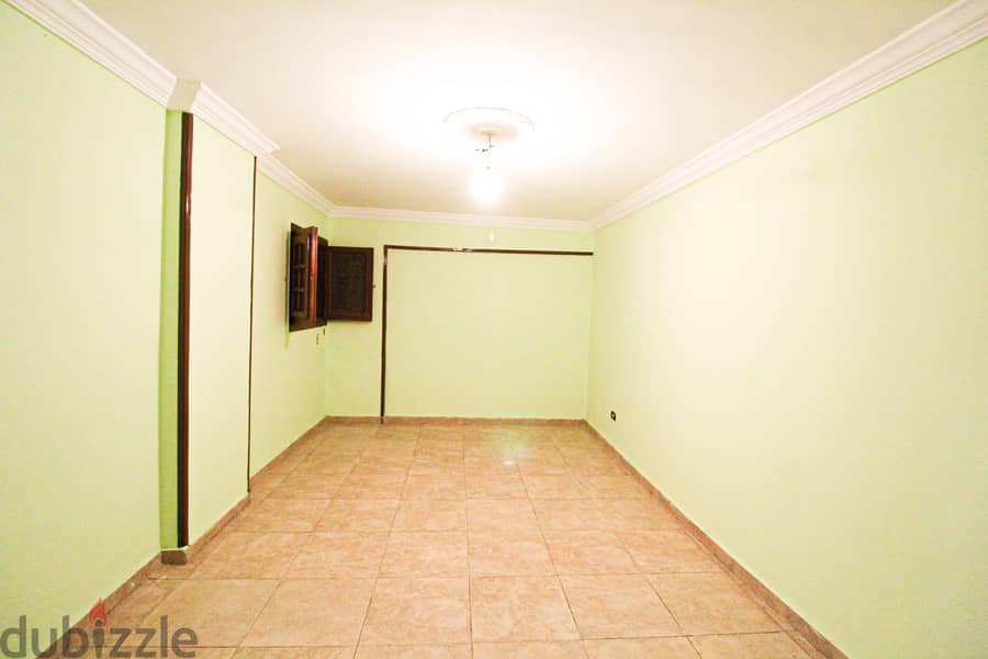 Apartment for sale, 140 meters, Sidi Gaber El Sheikh (second number from Port Said Street), 2,300,000 cash 3
