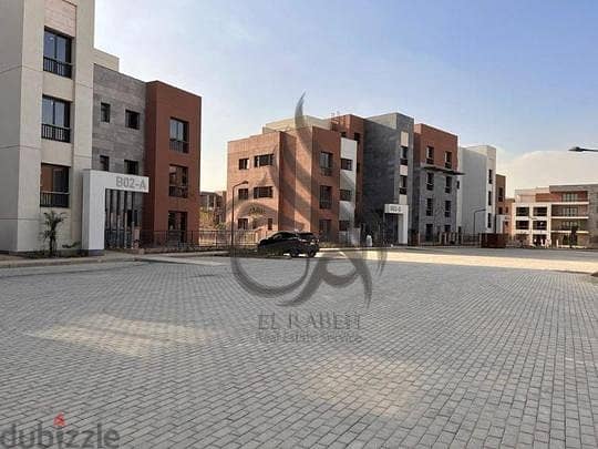 شقة للبيع في ديستركت 5 التجمع الخامس بمقدم و اقساط اقل من سعر السوق موقع مميز apartment for sale in district 5 new cairo 1