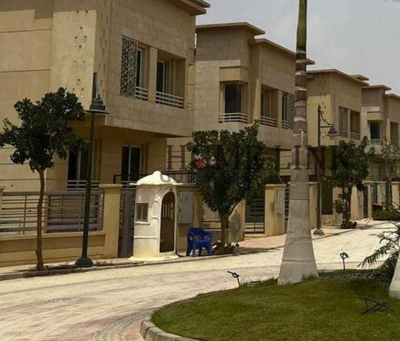 The last twin house for sale, ready for viewing, at the old price, in Sheikh Zayed, next to Palm Hills Club, in Jedar Compound 3