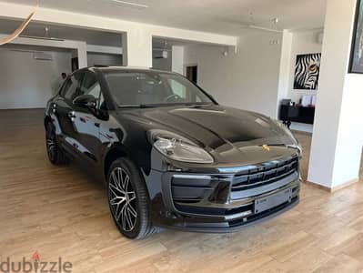 Porsche Macan / 2024