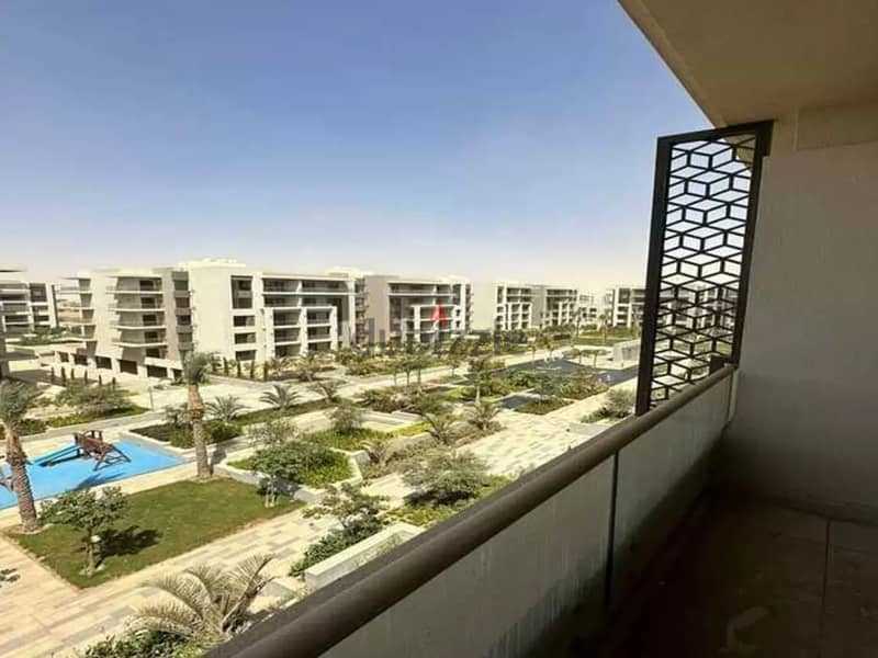 شقه للبيع في قلب الجولدن اسكويربدفع مقدم 15% واقساط متساوية ذا ادريس ايست | The Address East 4