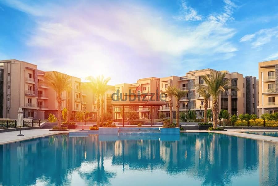 شقة للبيع استلام فوري بجاردن في الجولدن سكوير بمقدم 10% في جاليريا التجمع الخامس  Compound Galleria Residence New Cairo 1