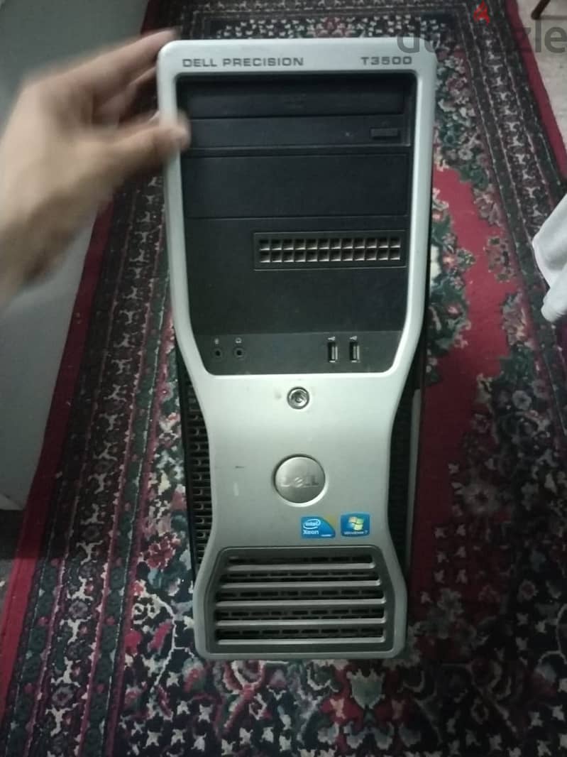 للبيع جهاز قوي جداً dell t3500 workstation مع موصفات محترمه 1