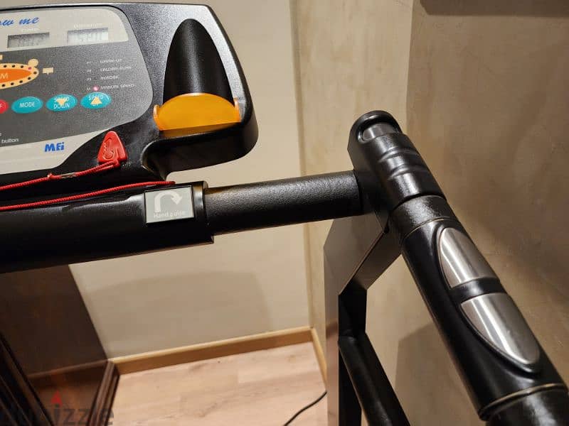 Treadmill American Motion Fitness model 8618 - HP 2.75 مشايه كهربائيه 4