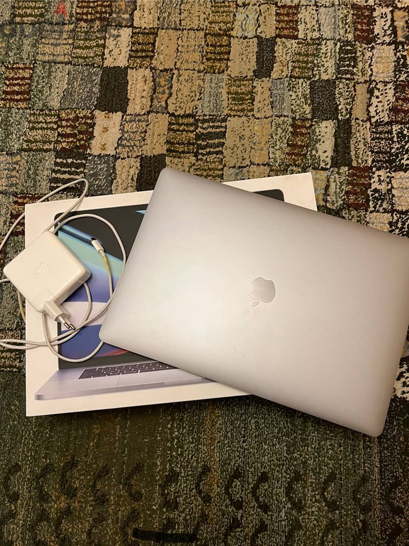 Macbook pro 16 inch 2019 1