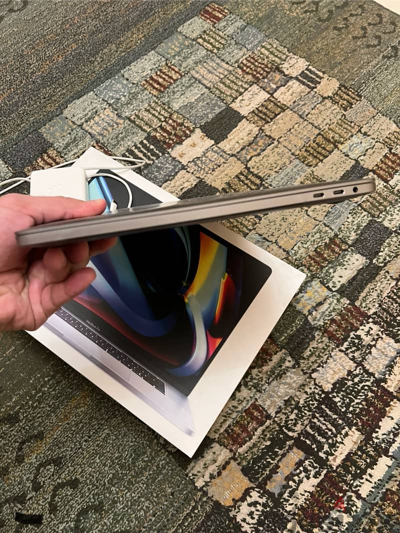 Macbook pro 16 inch 2019 4