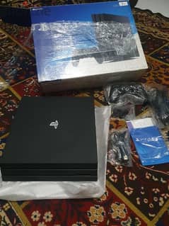 ps4 pro one tera new Used for a month only