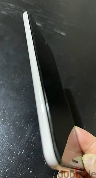 Google Pixel 3 (Not Pink, 64 GB) with 2 new covers & 1 screen protect 7