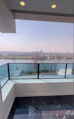 ِشقة فندقية بفيو بانورما علي كورنيش النيل بالمعادي مفروشة بالكامل بالتكيفات  في اول برج فندقي بالمعادي "REVE DU NIL"