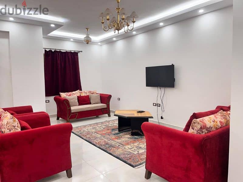 شقة مفروشة في الشيخ زايد للايجار 3 غرف موقع مميز 5