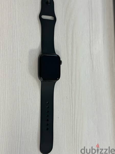 apple watch series 6 excellent condition 1