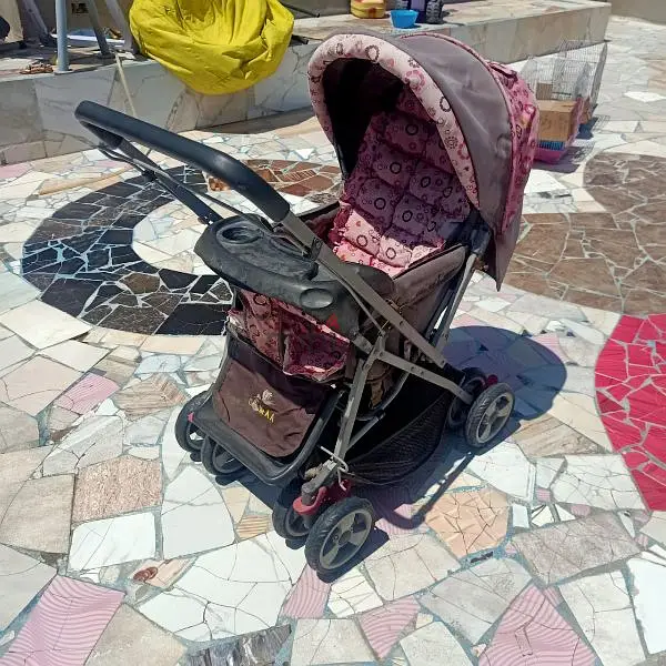 Cochecito de bebé y andador