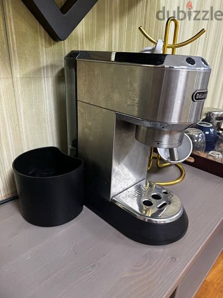 ماكينة قهوة واسبرسو ديلونجي ديديكا 5