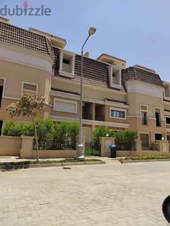 S Villa with Garden 212m for Sale with the Lowest Down Payment in Sarai Compound