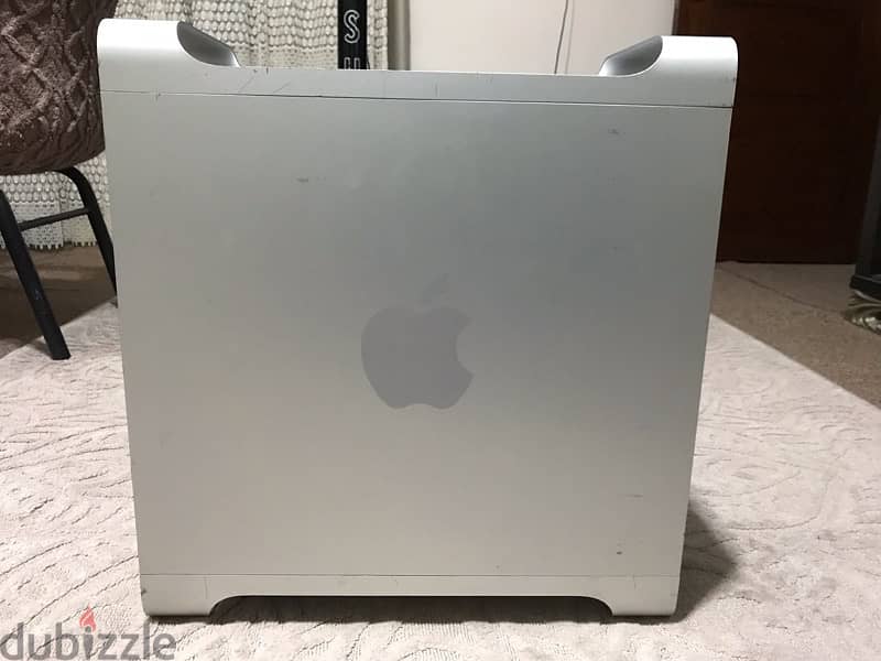 Mac Pro 5,1 + Apple cenima display 27” + apple keybord and mouse 2