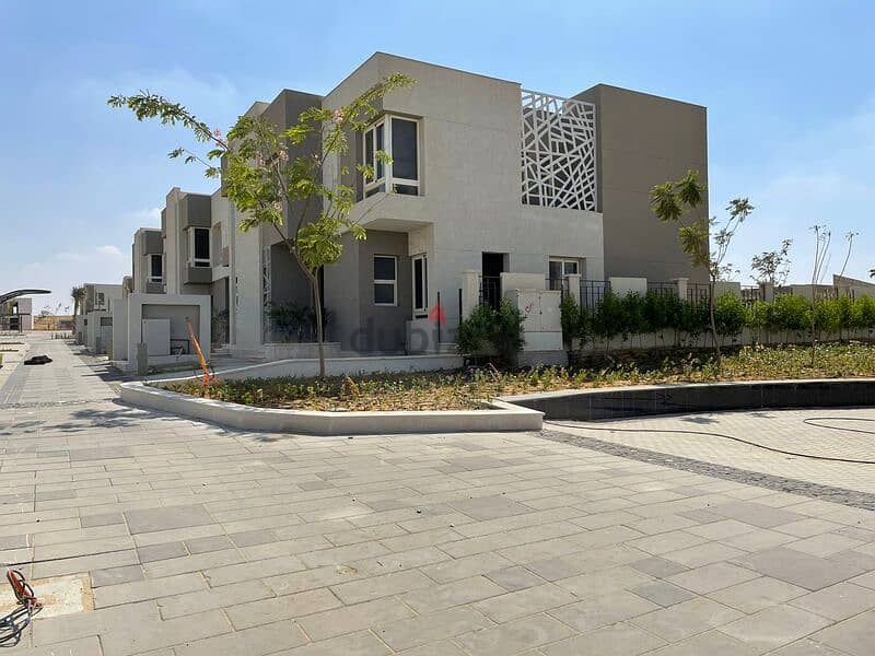 Pay 2 Millions EGP only and Own your Townhouse in Badya y Palm Hills 3