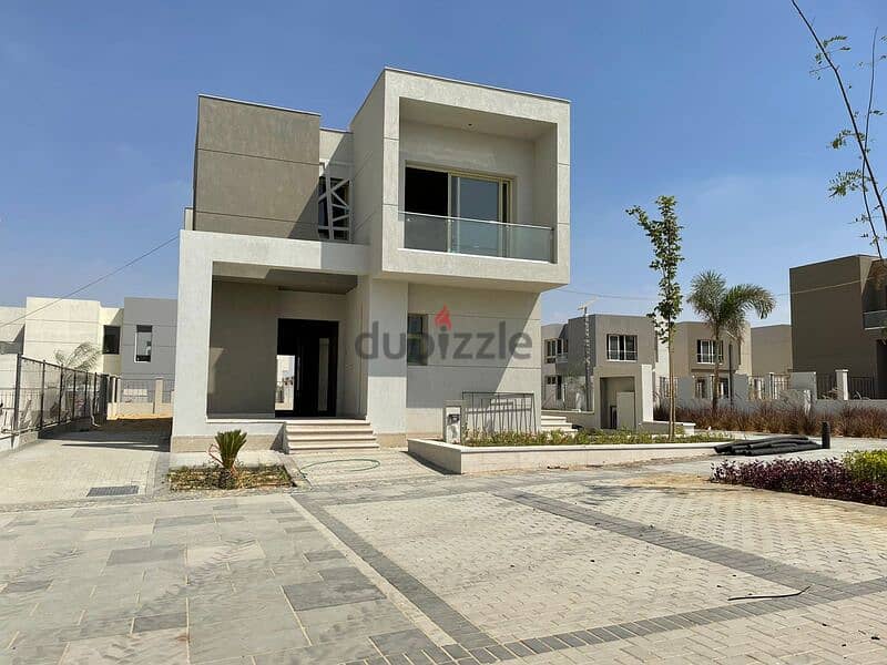 Pay 2 Millions EGP only and Own your Townhouse in Badya y Palm Hills 4