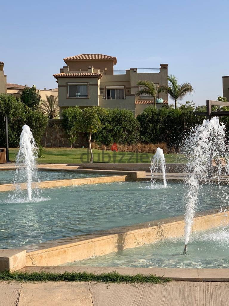 ستاند الون متشطبة ومفروشة بتكيفات للبيع في بالم هيلز قطامية Palm Hills 2