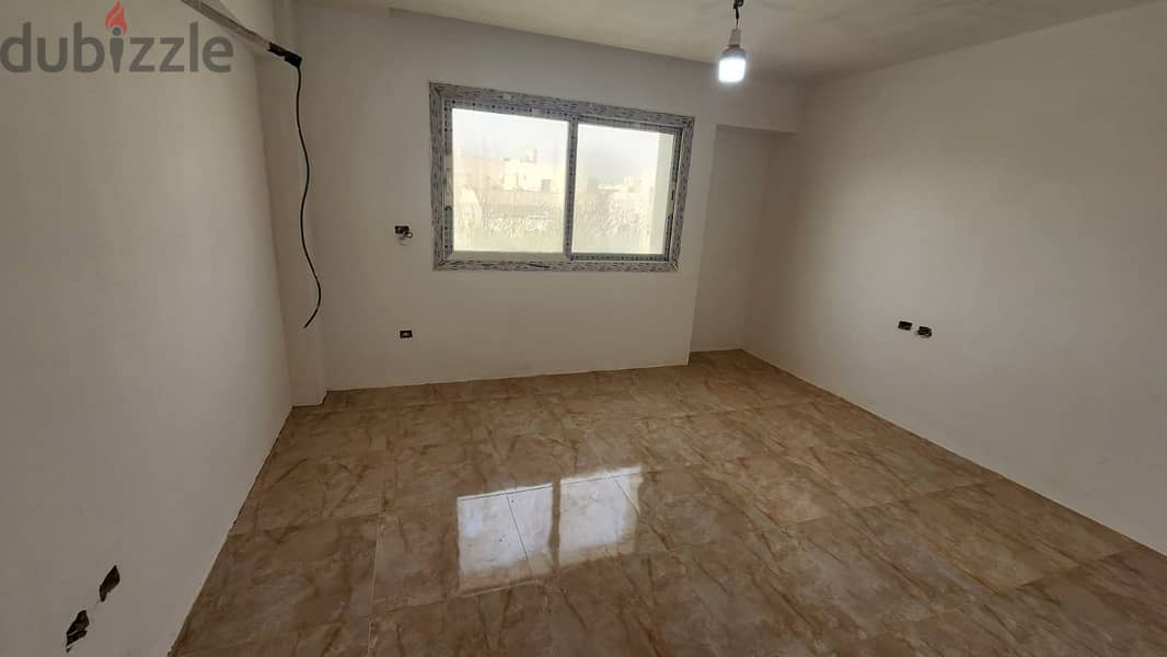 Apartment 178 meters Typical floor, lakes view and landscape, Ready to move , Special price in The Square Compound, for fast sale 1