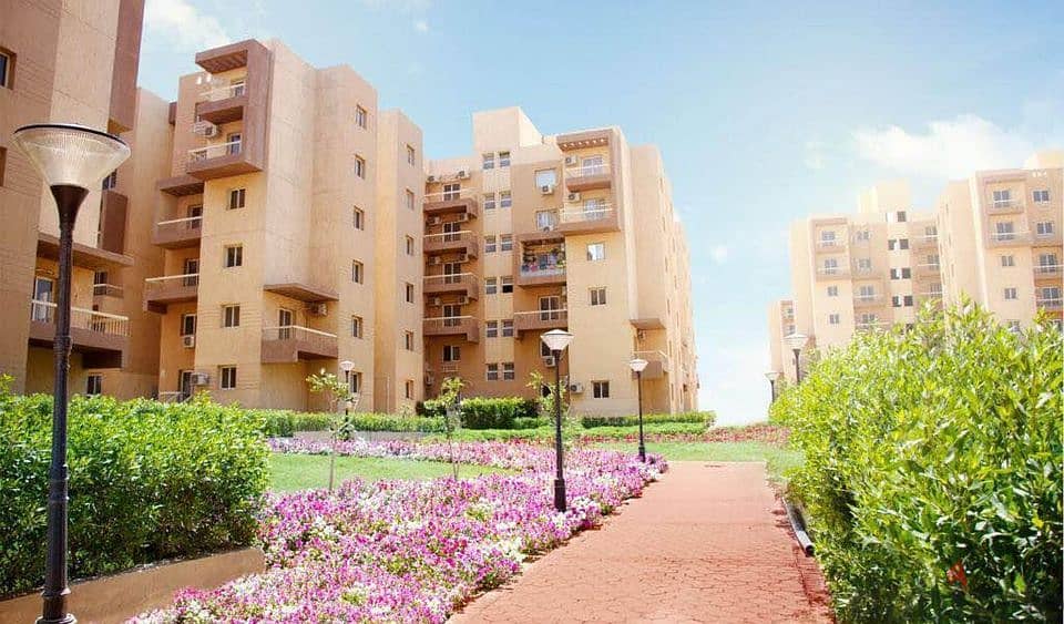 Apartment for sale in Ashgar City, 3 rooms, semi-finished, with landscape view, minimum down payment, interest-free 7