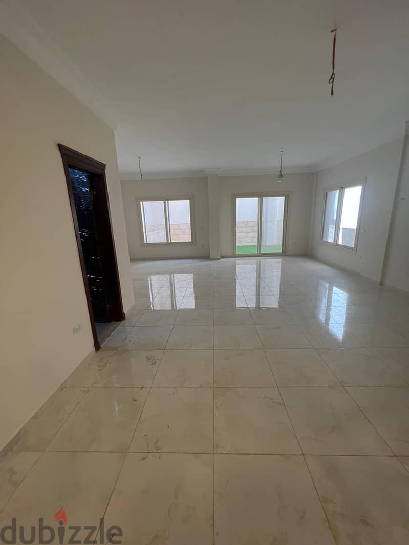 Duplex for rent, Banafseg settlement, near Waterway  First residence  Private entrance  Ultra super luxury finishing 1