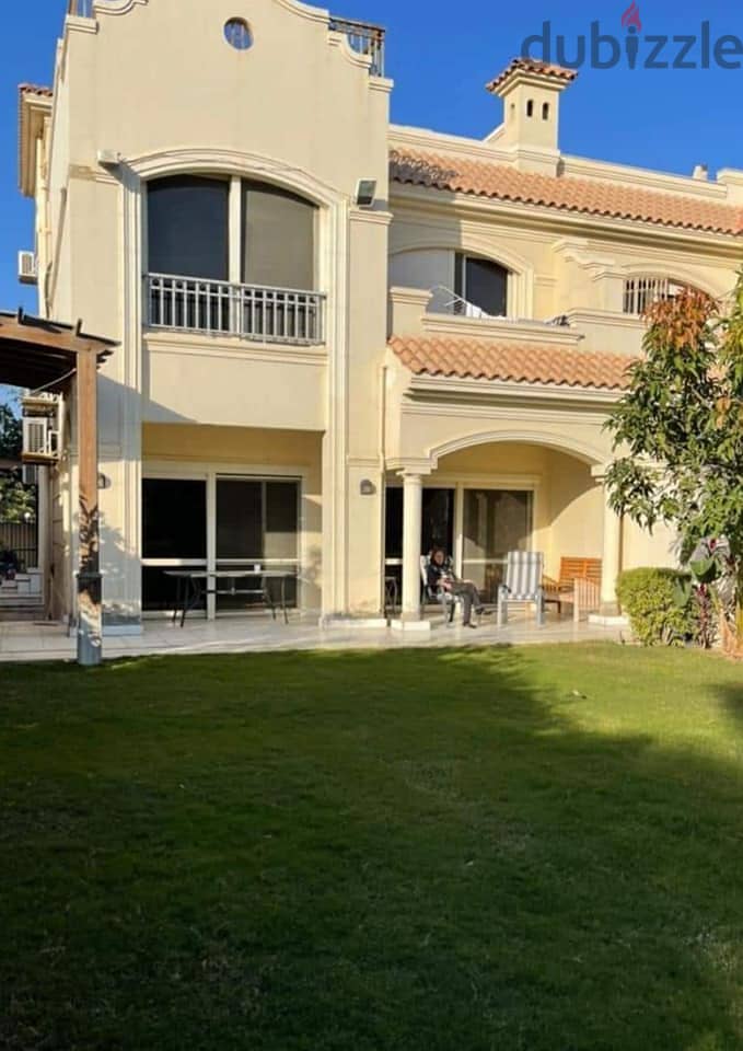 توين هاوس بحديقة خاصة فيو مميز للبيع فوري في لافيستا الشروق بالتقسيط  Luxury twinhouse for sale in Patio 5 Elsherouk near to Madinaty 0