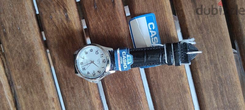 Casio watch Model 2000 1