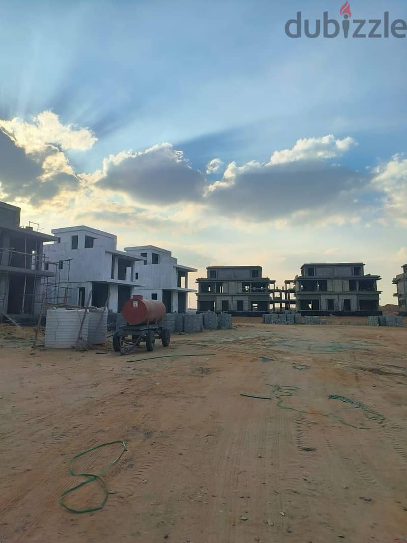 Own an apartment with a 25% discount on cash in Bosco City Compound and with a 5% down payment in equal installments in Misritalia* IL Bosco City * 3