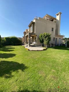 Furnished villa for rent  with a high taste directly on the golf in Katameya Heights فيلا للايجار قطامية هايتس