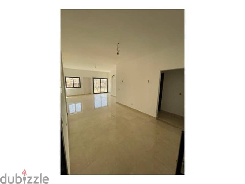 FOR SALE APARTMENT AL-MARASEM SPECIAL LOCATION Fully finished with AC'S READY TO MOVE 6