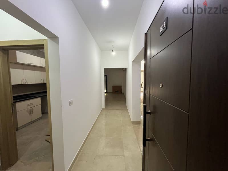 A FULLY FINISHED APARTMENT WITH ACS READY TO MOVE PRIME LOCATION WITH DP & INSTALLMENTS 1