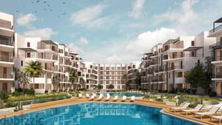 With a 10% discount and an installment of up to 10 years, you will invest in a two-bedroom apartment with a distinctive view on a 35-acre garden and t