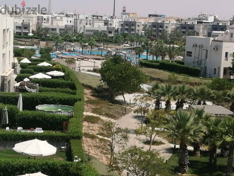 Chalet in amwaj Furnished + Ac's + Kitchen 8