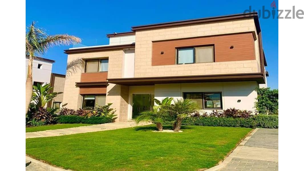 Townhouse 237m for sale in Azzar 1 With Installments Resale Prime Location 1