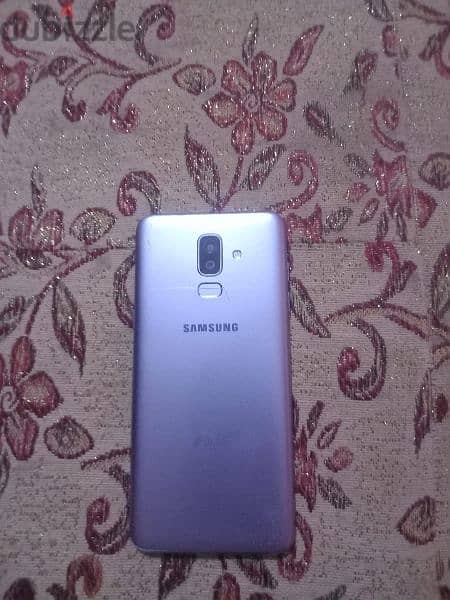 Samsung galaxy j8 0