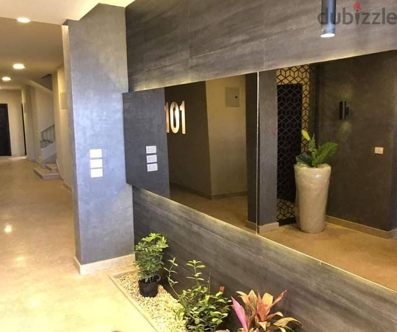 لسرعة البيع شقة متشطبه استلام فوري بالسعر القديم على اللاجون , ادريس ايست التجمع الخامس-fully finished apartment for sale, Address East 5th settlement 10