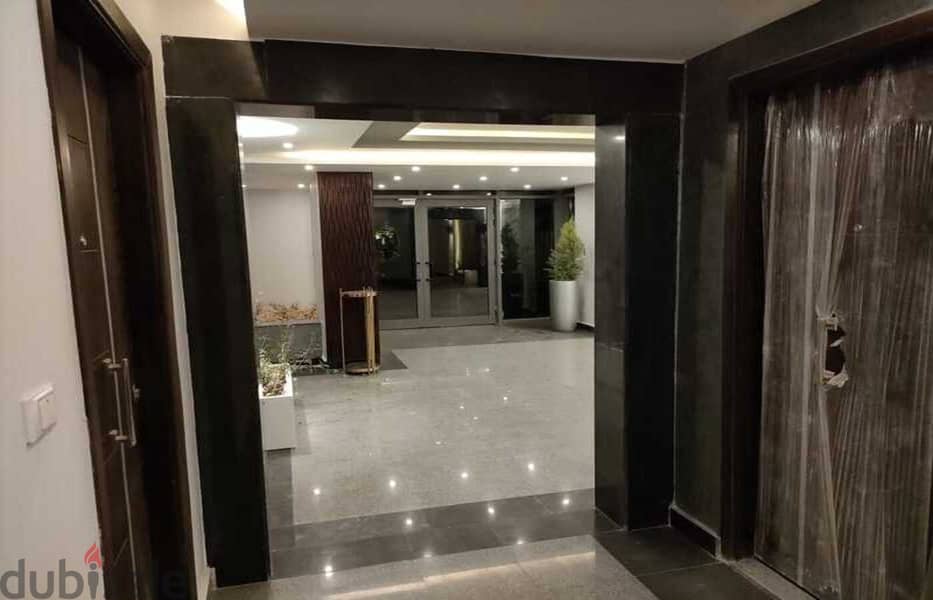 شقة للبيع متشطبة الترا لوكس صن كابيتال اكتوبر بجوار جامعة زويل  Apartment For Sale Sun capital October Next to Zewail University 9