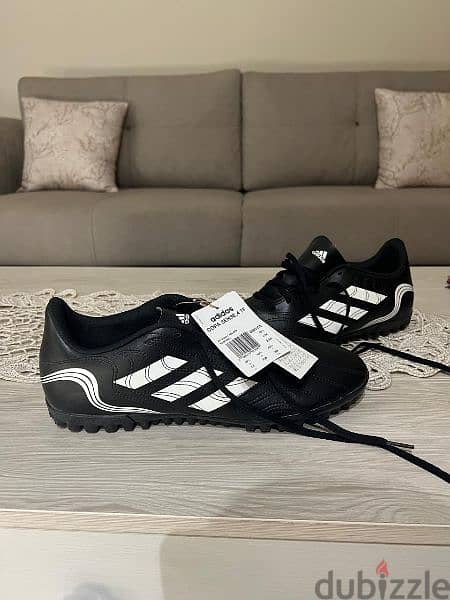 حذاء كرة قدم Adidas copa sense 4 جديد! 1