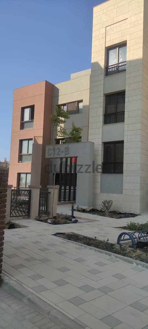 Apartment with roof 102m in District 5 1