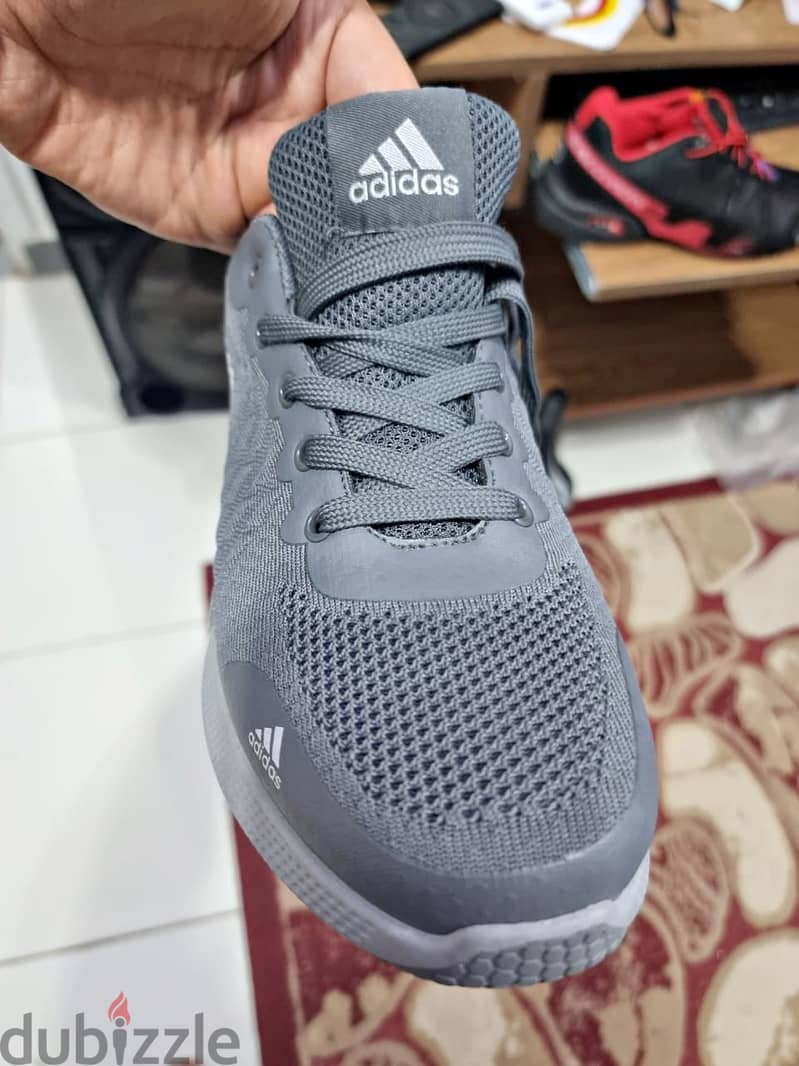 للبيع كوتشي اسكتشر اديداس جديد مقاس Coach skecher adidas 45-44 1