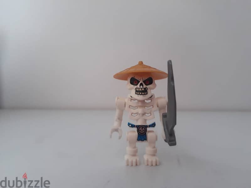 Lego ninjago minifigures  الشخصية الواحدة ب٢٠٠ ليجو أصلي شخصيات ليجو 4