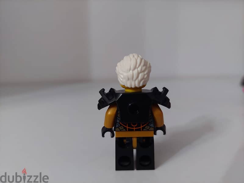 Lego ninjago minifigures  الشخصية الواحدة ب٢٠٠ ليجو أصلي شخصيات ليجو 15