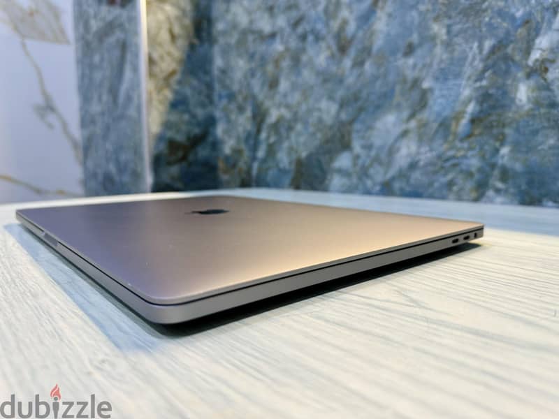 MacBook Pro 16 inch 3