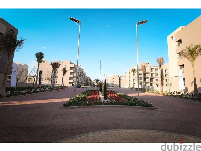 Apartment for sale, finished, with air conditioners  ,ready to move  in installments, in Al-Marasem, Fifth District, 160 m 3