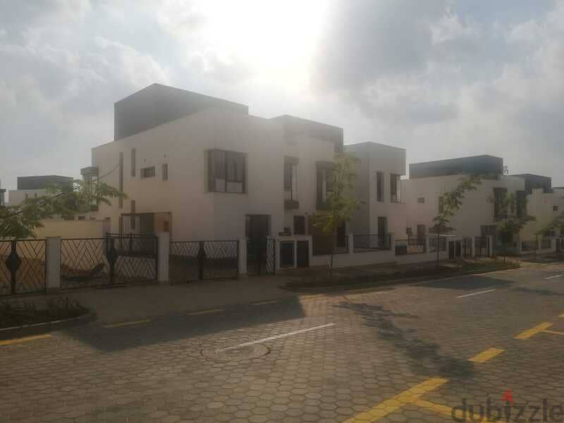 Twin house 313m ready to move for sale in Villette | Sodic 2