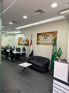 courtyard office from owner مكتب في الكورت يارد من المالك