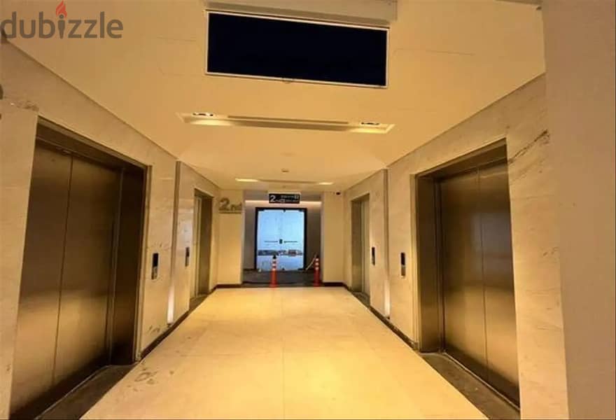 Office Space 65 sqm For Sale In Hyde Park 8