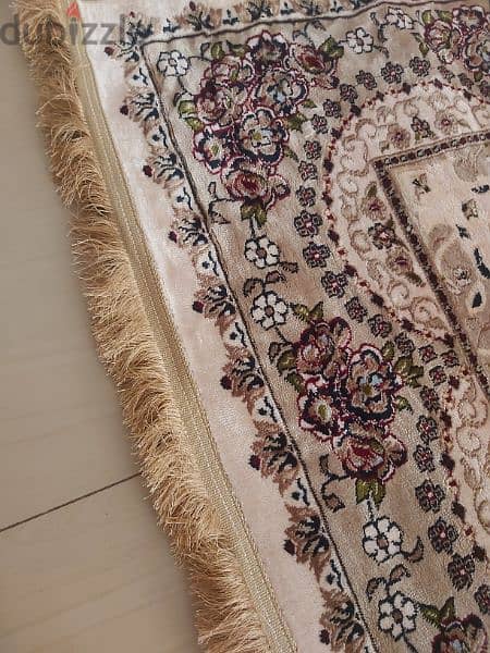 carpet,  new, from Dubai/ made in Turkey 3