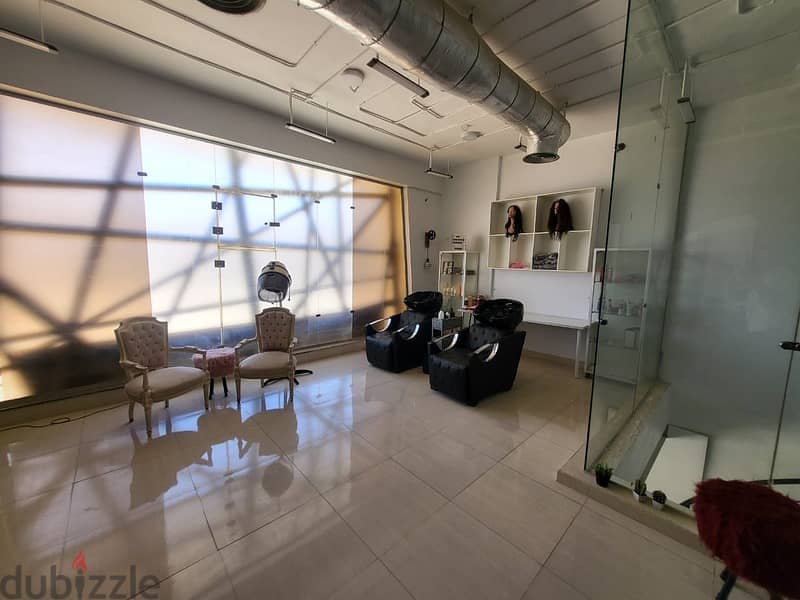 Shop for Rent in Beverly Hills  محل للإيجار في الفورميكس بيفرلي هيلز 12